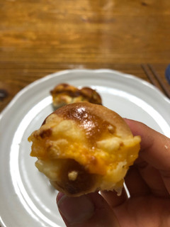「ミスタードーナツ ポン・デ・ちぎりパン 3種のチーズ」のクチコミ画像 by ぐっちーずさん