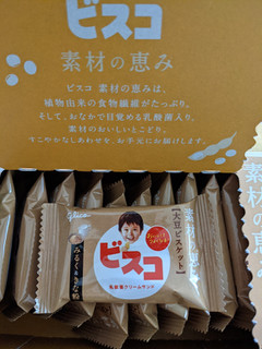 「江崎グリコ ビスコ 素材の恵み 大豆 みるく＆きな粉 箱2枚×12」のクチコミ画像 by まめぱんださん