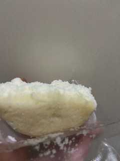 「ローソン Uchi Cafe’ 白いスフレチーズケーキ」のクチコミ画像 by レビュアーさん