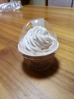 「ローソン Uchi Cafe’ SWEETS Specialite 栗満ちモンブラン」のクチコミ画像 by micorazonさん