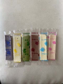 「日本製乳 おしどりミルクケーキ ミルク 袋10本」のクチコミ画像 by miko さん