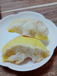 「第一パン プリキュア トロピカルメロンパン パイン味 袋1個」のクチコミ画像 by レビュアーさん