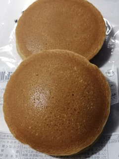 「セブンプレミアム ビターキャラメルパンケーキ 袋2個」のクチコミ画像 by とくめぐさん