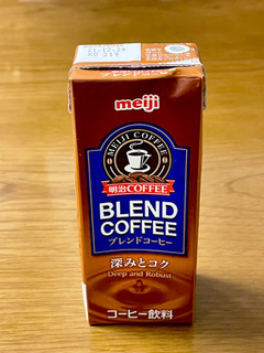 「明治 COFFEE ブレンドコーヒー パック200ml」のクチコミ画像 by ビールが一番さん