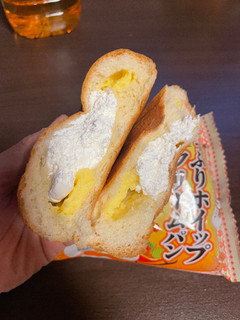 「Pasco たっぷりホイップクリームパン 袋1個」のクチコミ画像 by KATさん