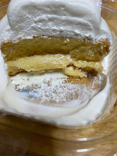 「ローソン Uchi Cafe’ おぼれクリームのパンケーキ」のクチコミ画像 by jasminesatoさん