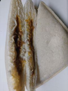 「ヤマザキ ランチパック チーズカレー 袋2個」のクチコミ画像 by レビュアーさん