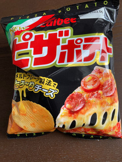 「カルビー ピザポテト 袋63g」のクチコミ画像 by chan-manaさん