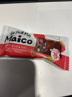 「有楽製菓 Maico アーモンド＆ベリー 袋1本」のクチコミ画像 by gologoloさん