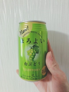 「サントリー ほろよい 白ぶどう 缶350ml」のクチコミ画像 by ちゃーぼーさん