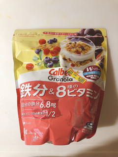 「カルビー Granola＋ 鉄分＆8種のビタミン 袋450g」のクチコミ画像 by みもとさん