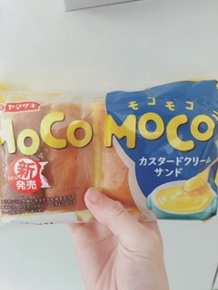 「ヤマザキ モコモコ カスタードクリームサンド 袋1個」のクチコミ画像 by ちゃーぼーさん