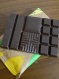 「明治 ザ・チョコレート ブラジルカカオ55 箱50g」のクチコミ画像 by 藻塩ちんさん