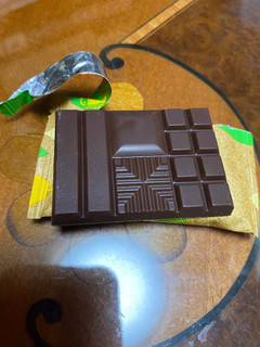 「明治 ザ・チョコレート ブラジルカカオ55 箱50g」のクチコミ画像 by gologoloさん