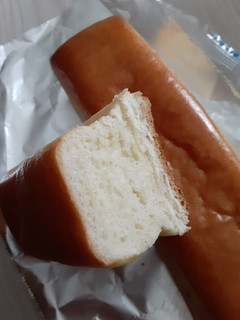 「日糧 MILKLAND北海道 北海道牛乳入りスティックパン 袋2個」のクチコミ画像 by もこもこもっちさん