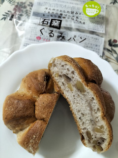 「タカキベーカリー 石窯くるみパン」のクチコミ画像 by コマメのグルメさん