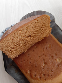「ヤマザキ 沖縄黒糖蒸しケーキ 袋1個」のクチコミ画像 by もこもこもっちさん