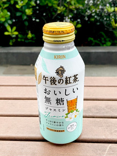 中評価】「この香りを楽しめる舌を持ちたい（笑） - KIRIN 午後の紅茶