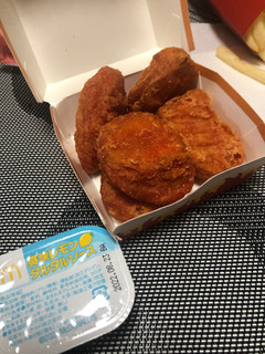 「マクドナルド スパイシーチキンマックナゲット」のクチコミ画像 by ぱりんこさん