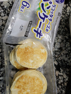 「ニッポンハム シュクレカフェ リコッタチーズのパンケーキ 袋6枚」のクチコミ画像 by おうちーママさん