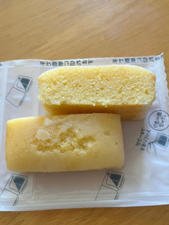 「セブン-イレブン セブンカフェ レモンケーキ」のクチコミ画像 by わやさかさん