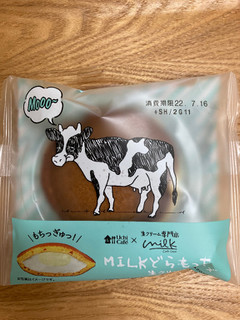 「ローソン Uchi Café×Milk MILKどらもっち 生クリームチーズ」のクチコミ画像 by こまつなさん