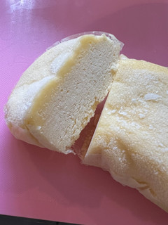 「カルディ 北海道産マスカルポーネで作った極チーズ蒸しパン 袋1個」のクチコミ画像 by SweetSilさん