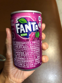 「コカ・コーラ ファンタ グレープ 缶160ml」のクチコミ画像 by こつめかわうそさん