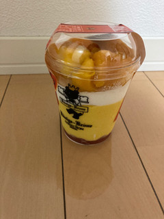 「ケーニヒスクローネ マンゴーカップ カップ1個」のクチコミ画像 by こまつなさん