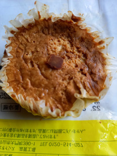 「ローソン Uchi Cafe’ バスチー バスク風チーズケーキ」のクチコミ画像 by めたろうさん