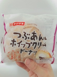 「ヤマザキ つぶあん＆ホイップクリームドーナツ 袋1個」のクチコミ画像 by ちゃーぼーさん