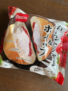 「Pasco いちごジャム＆ホイップ 袋1個」のクチコミ画像 by chan-manaさん