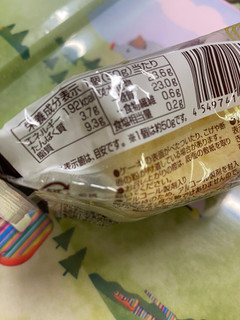 「トップバリュ ひとときスイーツ ふんわりまろやか チーズケーキ 北海道産ゴーダチーズ使用 袋1個」のクチコミ画像 by もんペチさん