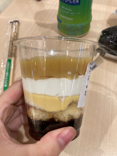 「ローソン Uchi Cafe’ ほくほく芋のパフェ」のクチコミ画像 by なおかさん