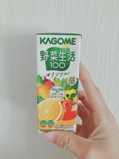 「カゴメ 野菜生活100 オリジナル パック200ml」のクチコミ画像 by ちゃーぼーさん