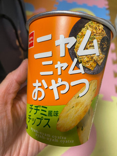 「おやつカンパニー ニャムニャムおやつ チヂミ風味チップス カップ40g」のクチコミ画像 by gologoloさん