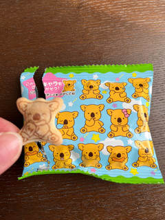 「ロッテ コアラのマーチ シェアパック 袋12袋」のクチコミ画像 by chan-manaさん