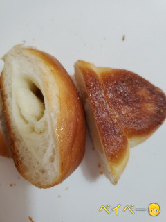 「ポルベーカリー 塩バターロールパン」のクチコミ画像 by レビュアーさん