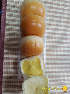 「ヤマザキ 薄皮 クリームパン 袋5個」のクチコミ画像 by レビュアーさん