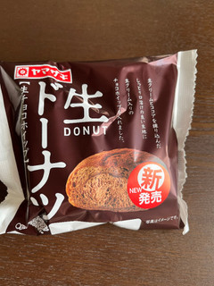 「ヤマザキ 生ドーナツチョコホイップ 袋1個」のクチコミ画像 by chan-manaさん