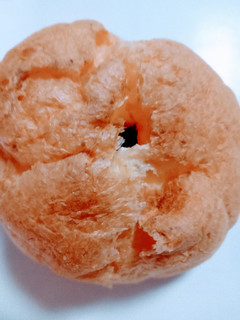 「モンテール 小さな洋菓子店 苺ショートケーキのシュークリーム 袋1個」のクチコミ画像 by レビュアーさん