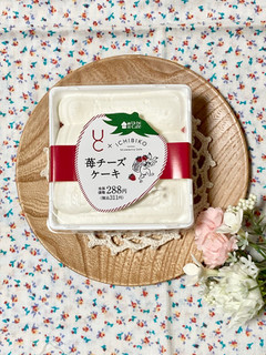 「ローソン Uchi Cafe’ × ICHIBIKO 苺チーズケーキ」のクチコミ画像 by COTORI cafeさん