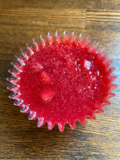 「セブン-イレブン 甘酸っぱい苺とルビーチョコの濃厚テリーヌ」のクチコミ画像 by SALTさん