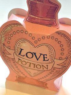 「USJ ハニーデュークス LOVE POTION 12個」のクチコミ画像 by めりけんさん