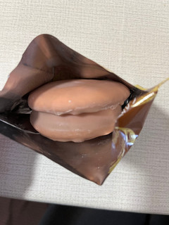 「ロッテ チョコパイアイス ショコラモンブラン 袋50ml」のクチコミ画像 by harrryさん