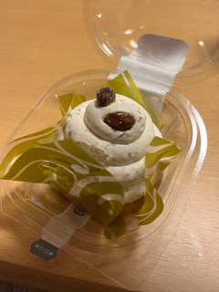 「ローソン Uchi Cafe’ ラムのトリコ！バニララムケーキ」のクチコミ画像 by geo-geさん