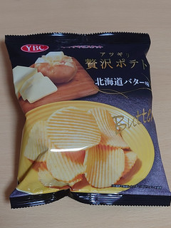 「YBC アツギリ贅沢ポテト 北海道バター味 袋50g」のクチコミ画像 by レビュアーさん