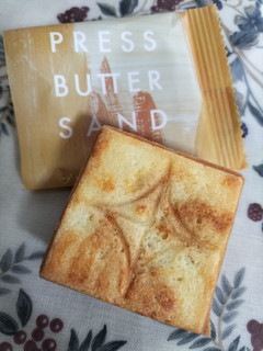 「PRESS BUTTER SAND バターサンド チーズ」のクチコミ画像 by コマメのグルメさん