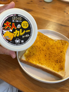 「ソントン ポテトースト 大人のカレー味 カップ90g」のクチコミ画像 by まくまっくさん