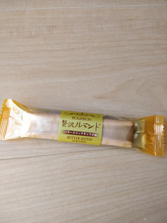 「ブルボン 贅沢ルマンド バタースコッチキャラメル 袋9本」のクチコミ画像 by NeOさん